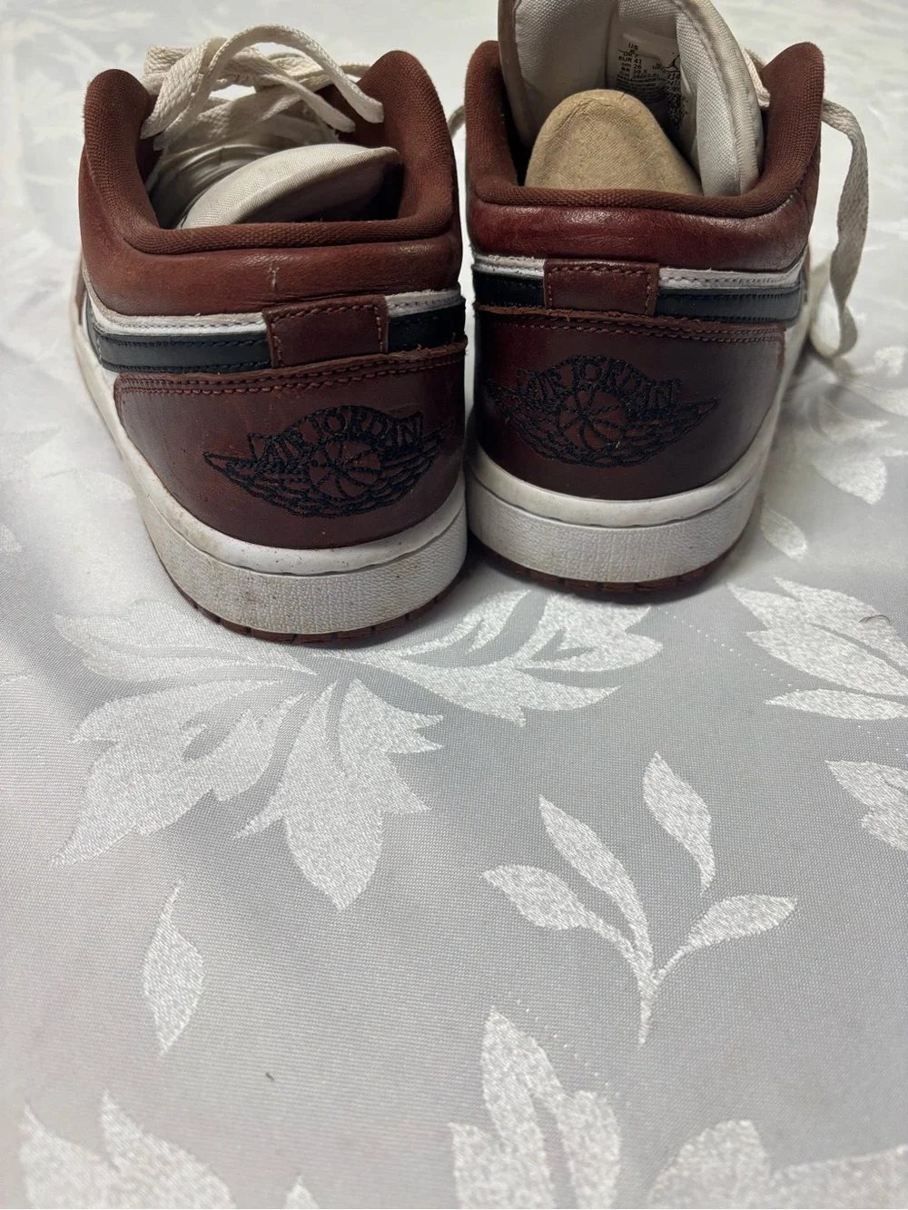 Jordan Low-Top Sneakers - White & Brown with Black Swoosh, used, men size 8